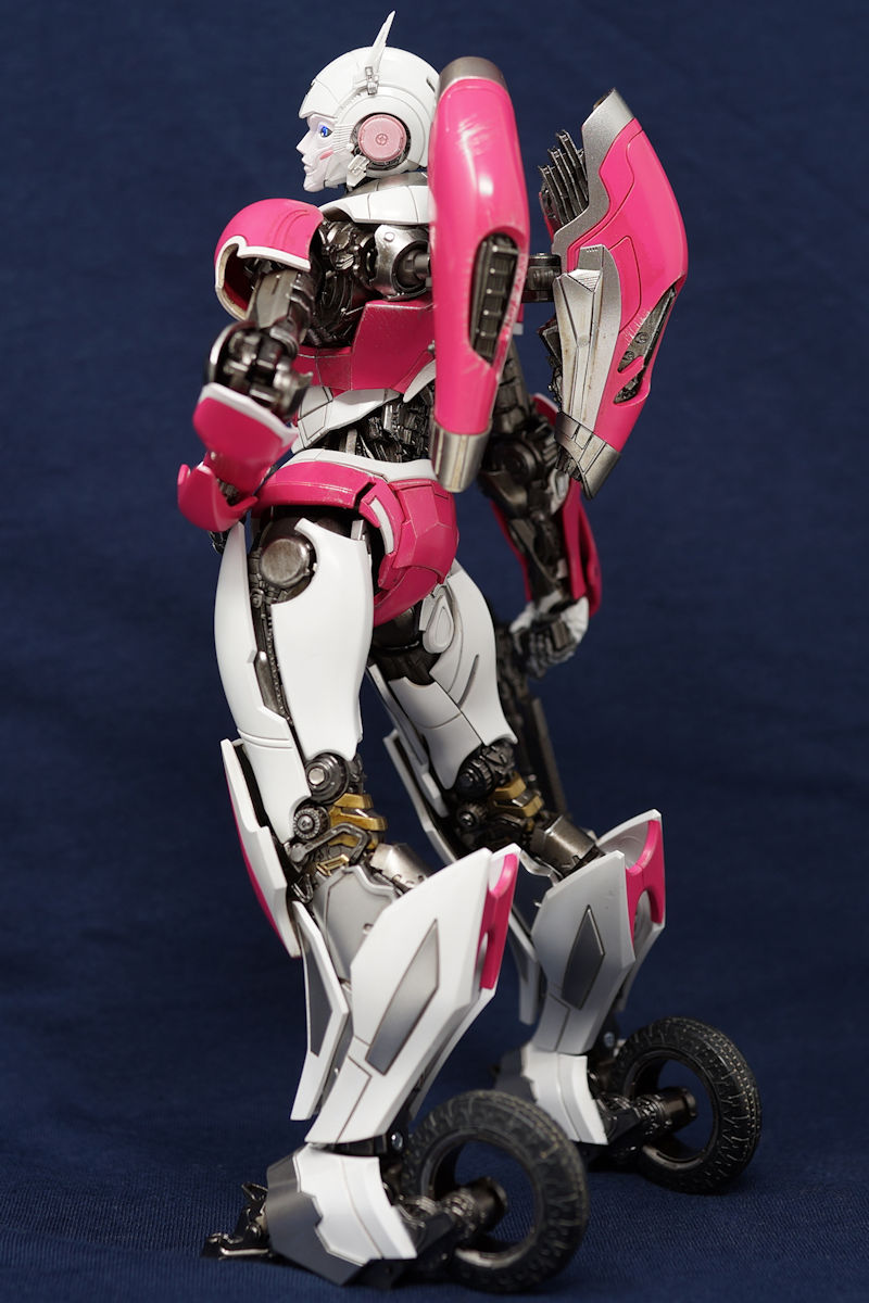 Threezero Arcee