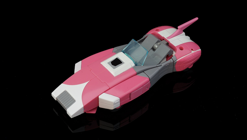Missing Link Arcee Car Mode